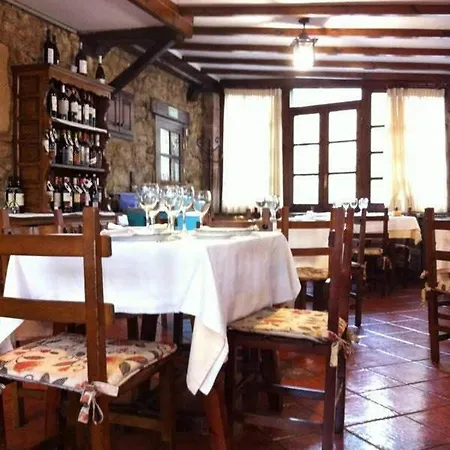 Meson El Pucheru Pensión